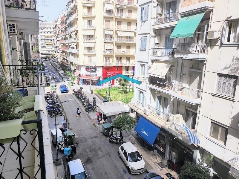 (Προς Πώληση) Κατοικία Γκαρσονιέρα || Θεσσαλονίκη Κέντρο/Θεσσαλονίκη - 50 τ.μ, 1 Υ/Δ, 173.000€ 