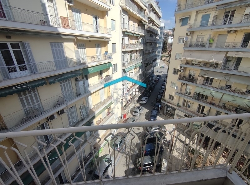 (For Sale) Residential Apartment || Thessaloniki Center/Thessaloniki - 55 Sq.m, 2 Bedrooms, 179.000€ 