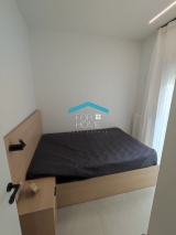 slide1 thumbnail